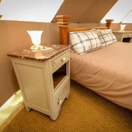 Luxury tent Cool Under Canvas